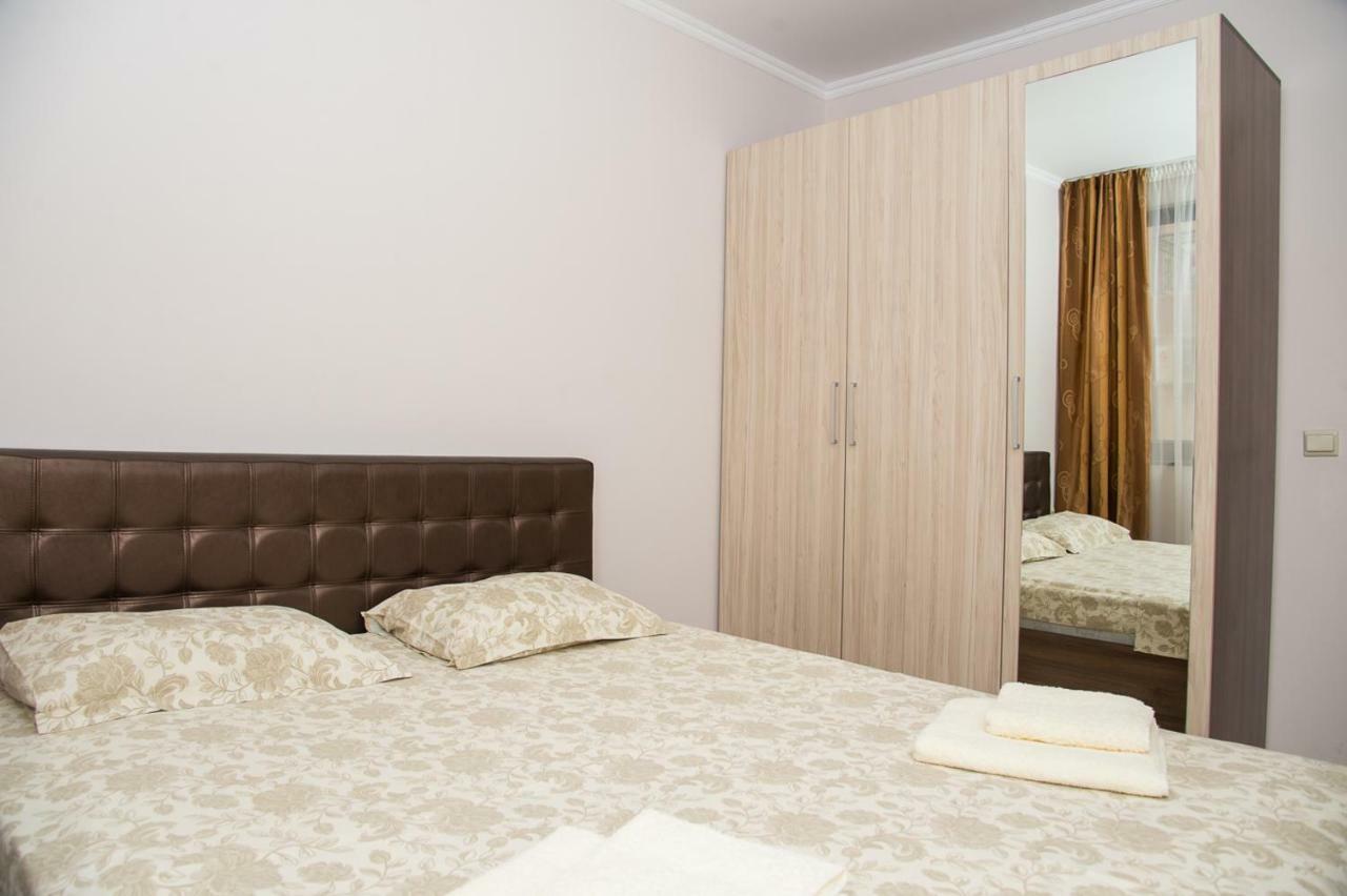 Apart Lev Ravda Buitenkant foto