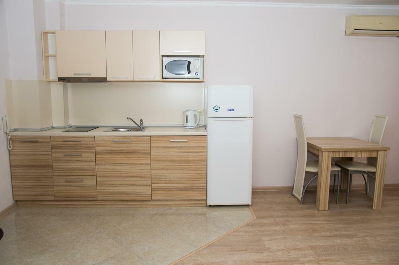Apart Lev Ravda Buitenkant foto