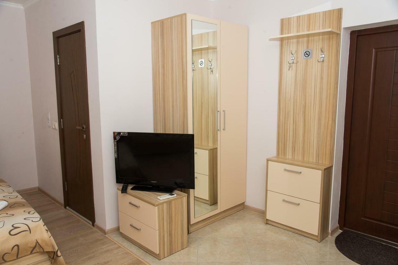 Apart Lev Ravda Buitenkant foto